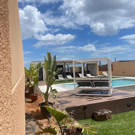 Salitre Коста-де-Антигуа